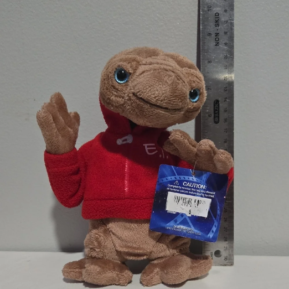 E.T. Universal Studios Brown and Red Small Pet Plush